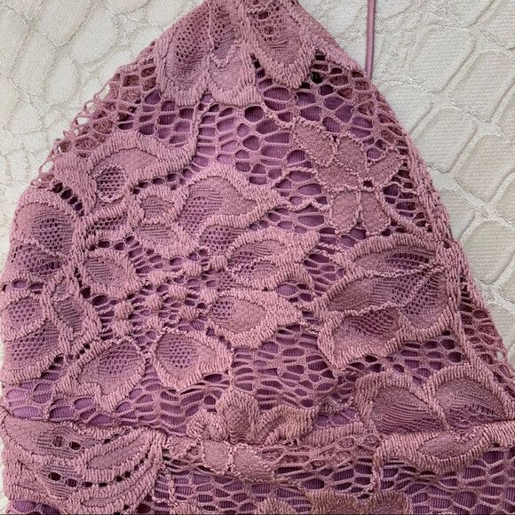 Kimchi Blue plum color lace cropped lined top, Small - Picture 6 of 10